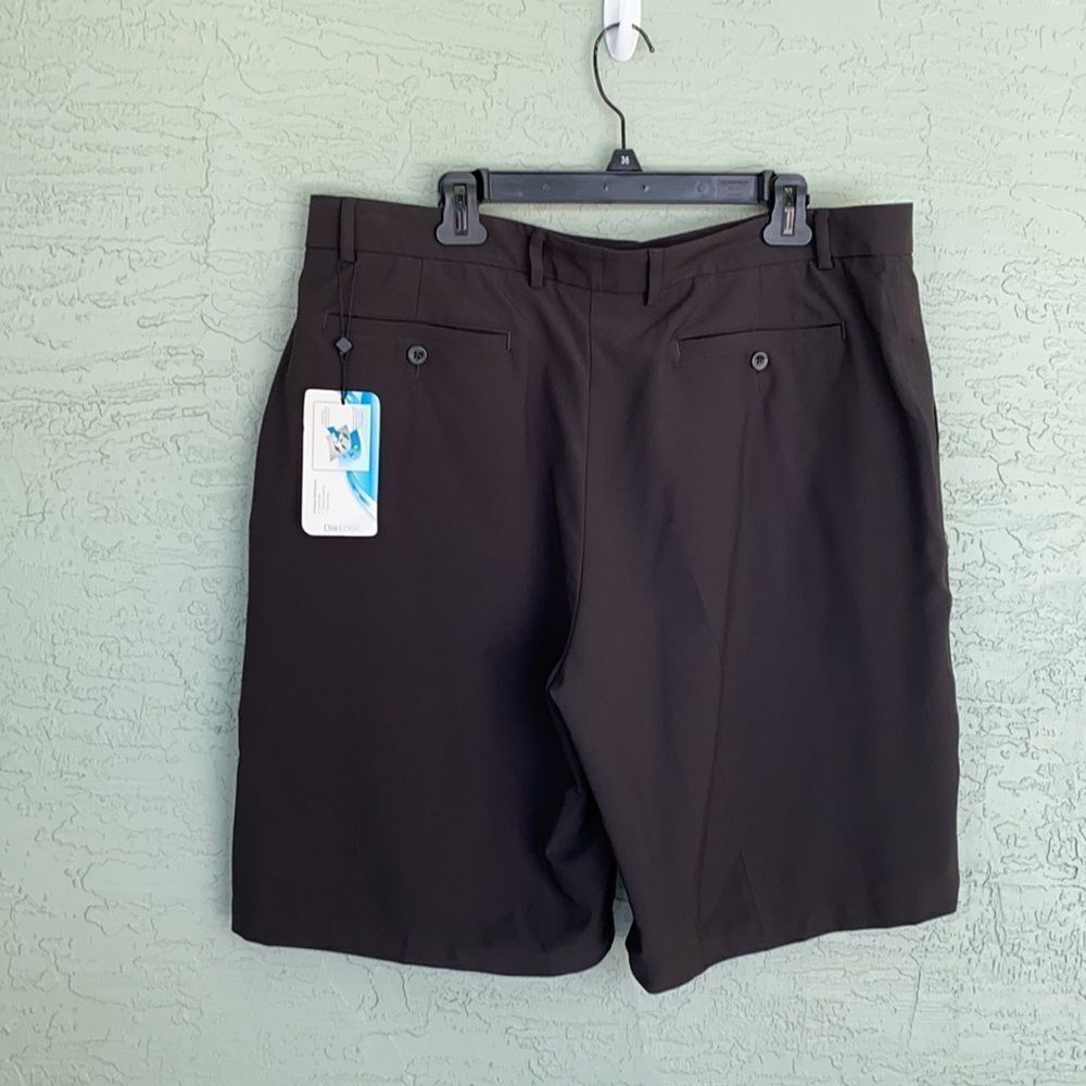 Tommy Armour Golf Shorts Sz 40 NWT Black